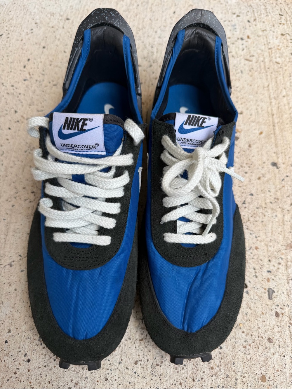 Undercover Men’s Blue & Black Low-Top Sneakers with White Laces size 9.5